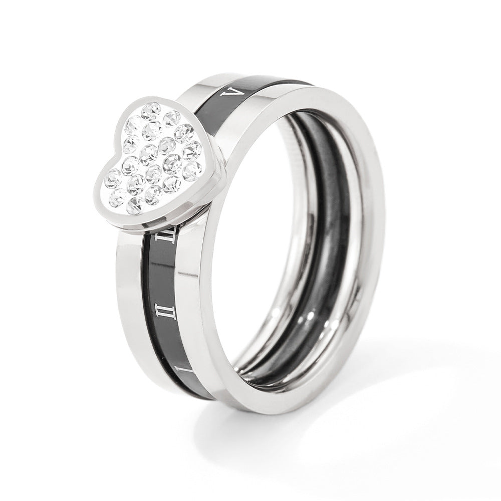 Ring aus 18-Karat vergoldetem Edelstahl mit neuartigen und trendigen römischen Ziffern und Love-Diamant-Design